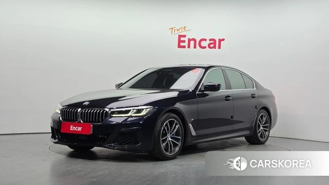 BMW 5 Series (G30) 2022 Черный из Кореи