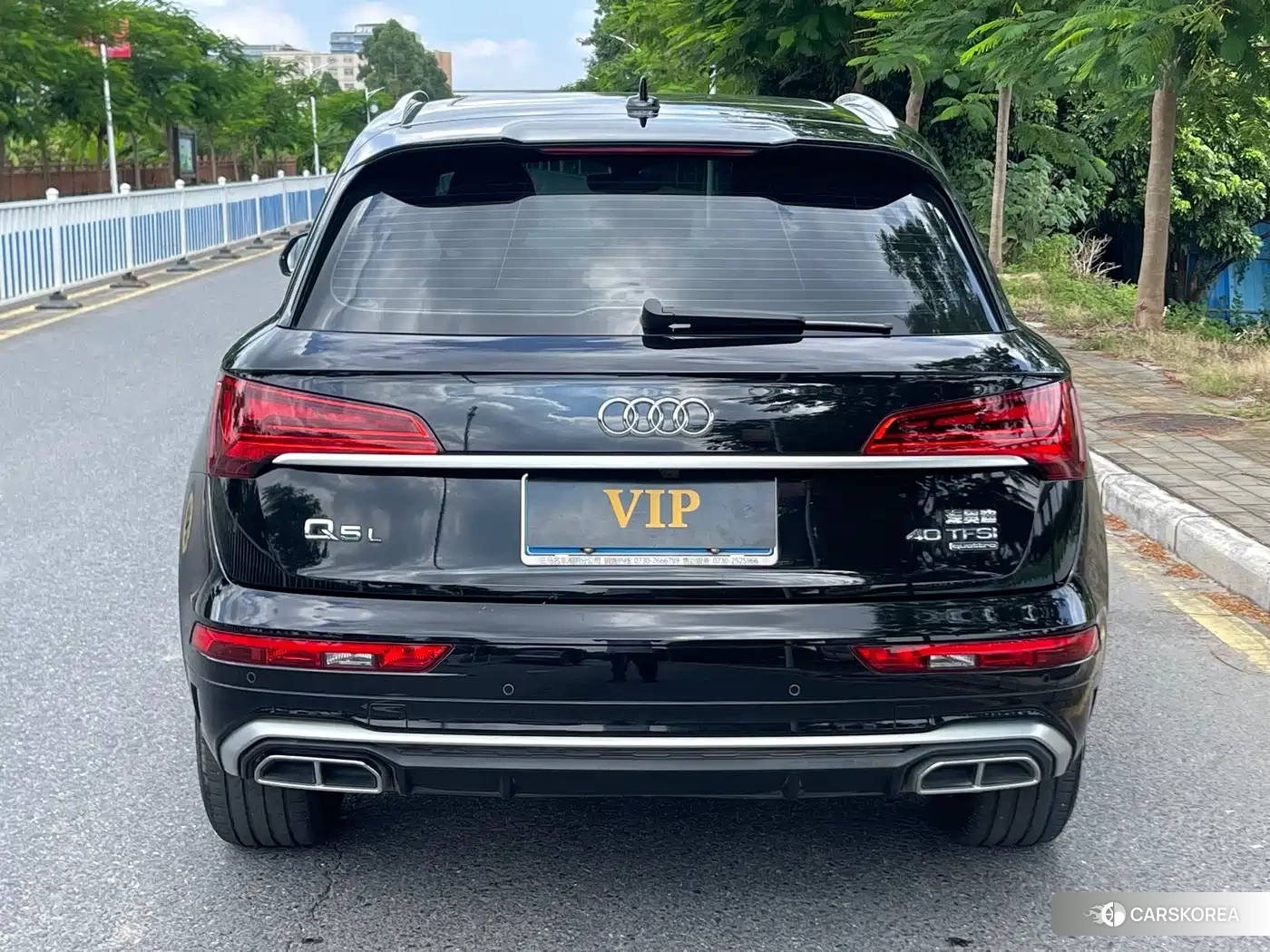 Audi Q5L 2025 Черный из Китая