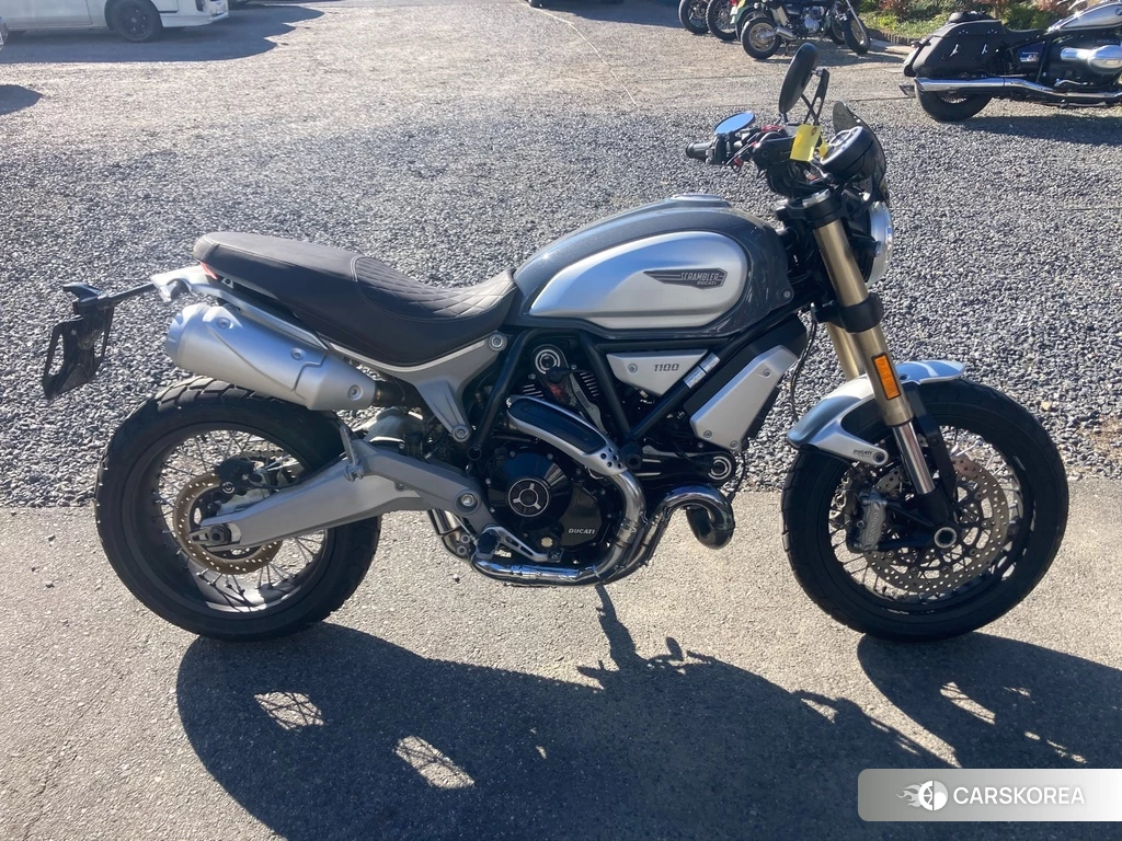 Проданный Ducati SCRAMBLER 1100 S 2018 из Японии