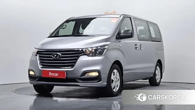 Hyundai The New Grand Starex 2019 Серебристо-серый из Кореи