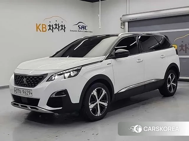 Peugeot 5008 second generation 2019 Белый из Кореи