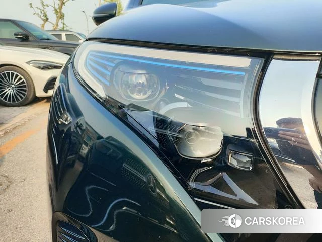 Mercedes-Benz EQC 2022 Зеленый из Китая