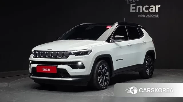 Jeep Compass 2nd Generation 2022 Белый из Кореи