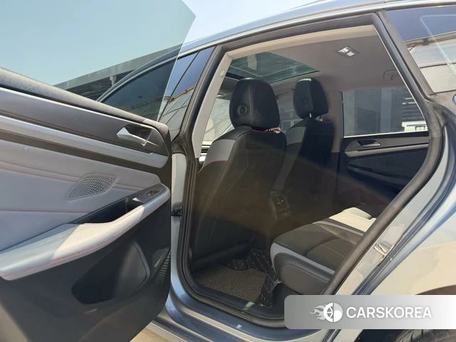 Volkswagen Lingdu 2022 Синий из Китая