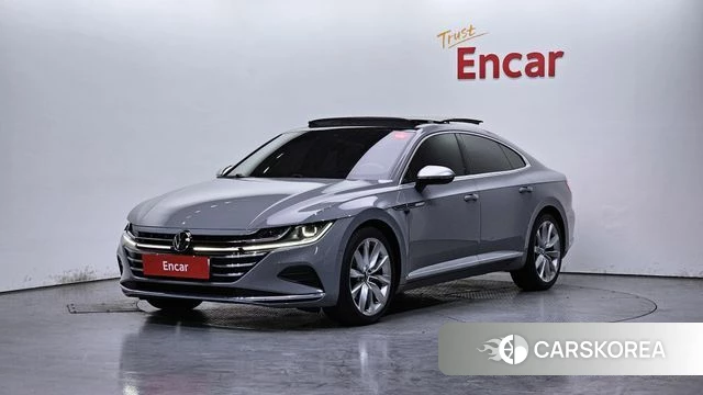 Volkswagen Arteon 2022 Серебристо-серый из Кореи