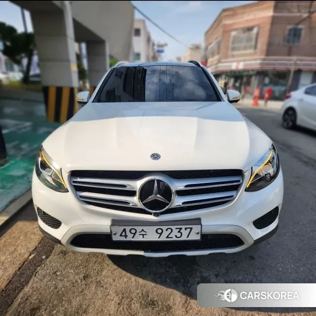 Mercedes-Benz GLC-Class X253 2019 Белый из Кореи