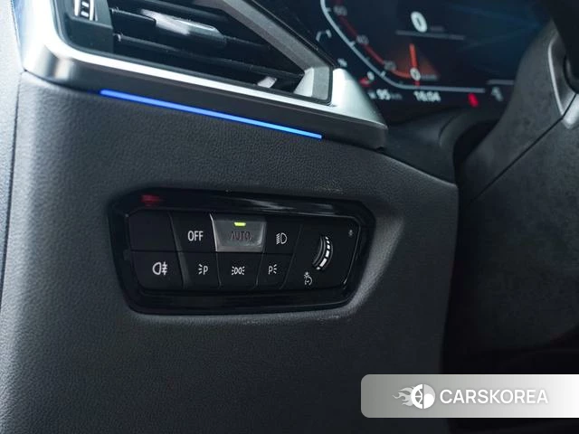 BMW 3 series id 3888967 из Китая