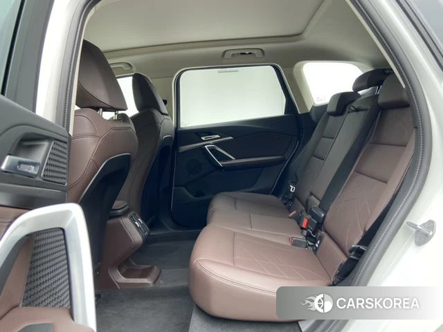 BMW iX1 2025 Белый из Китая