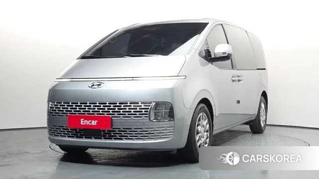 Hyundai Staria 2021 Серебряный из Кореи