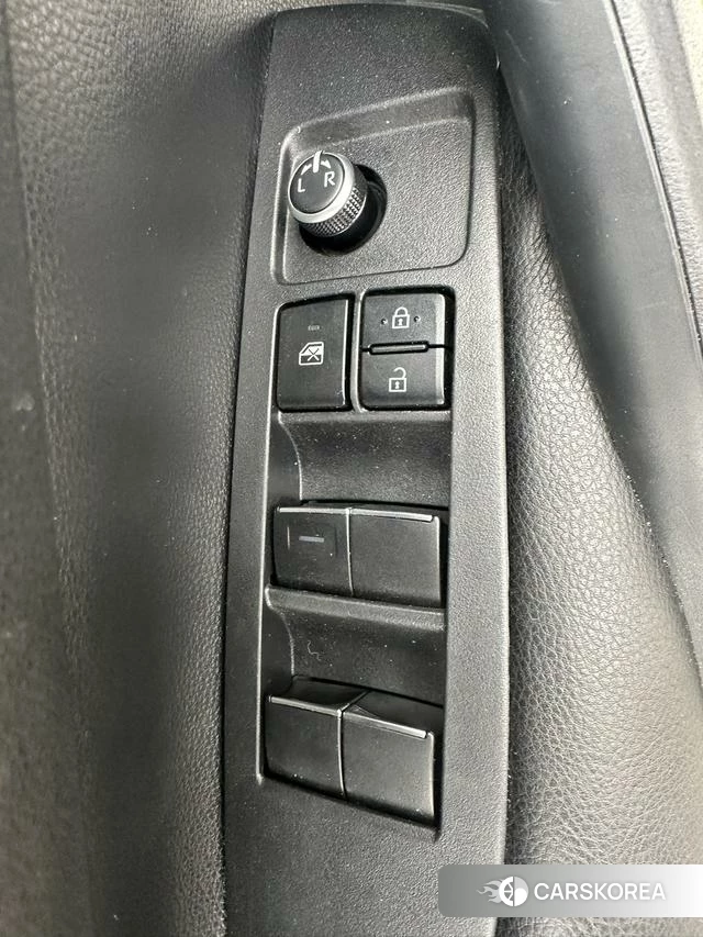 Toyota Corolla 2021 Белый из Китая