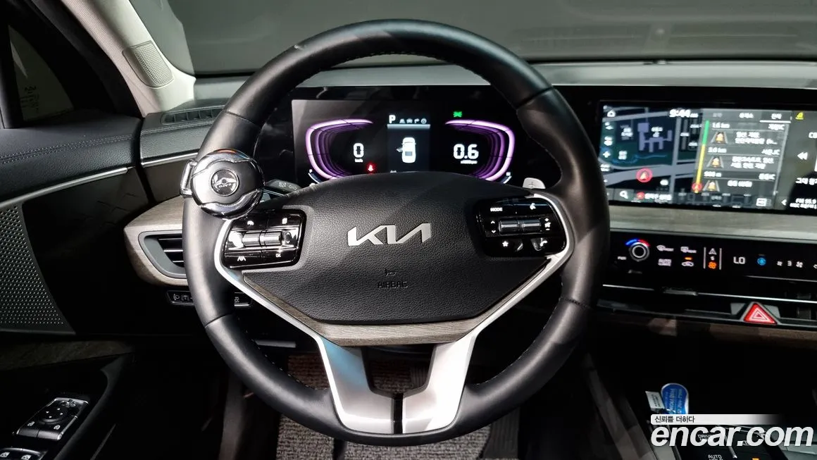 Kia K8 2024 Серебристо-серый из Кореи