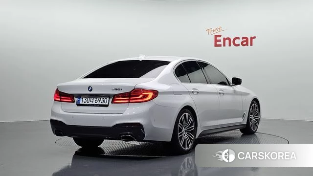 BMW 5 Series (G30) 2019 Белый из Кореи