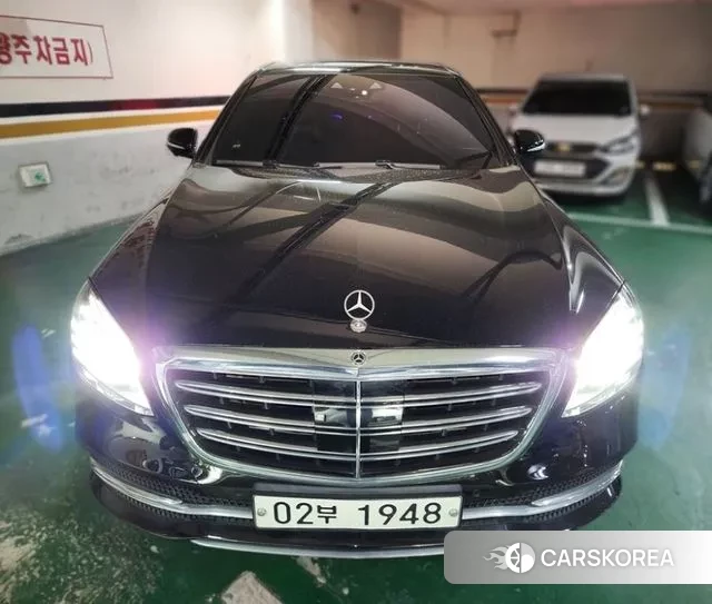 Mercedes-Benz S-Class W222 2019 Черный из Кореи