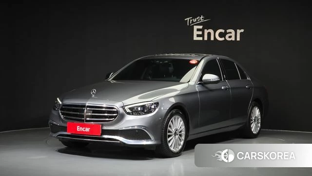 Mercedes-Benz E-Class W213 2021 Серый из Кореи