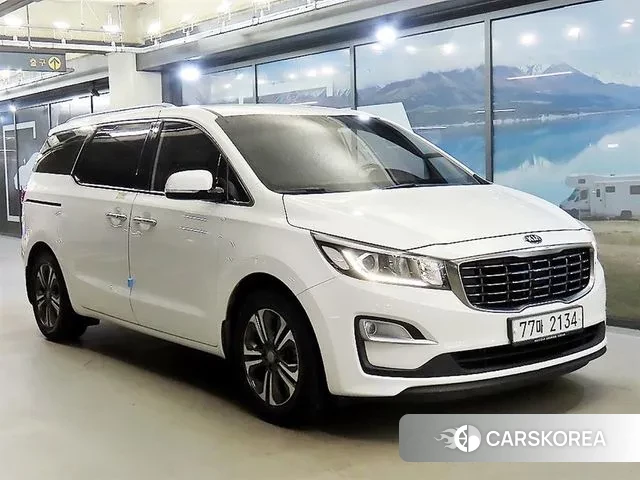 Kia The New Carnival 2018 Белый из Кореи