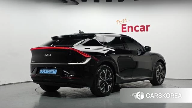 Kia EV6 2023 Черный из Кореи
