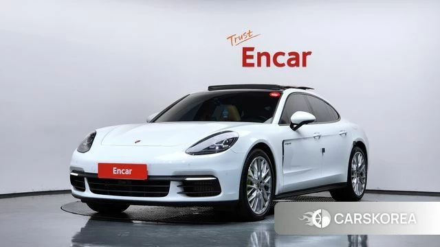 Porsche Panamera (971) 2018 Белый из Кореи