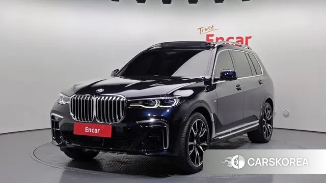 BMW X7 (G07) 2021 Черный из Кореи