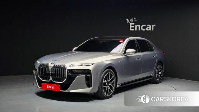 BMW 7 Series (G70) 2025 Серебряный из Кореи
