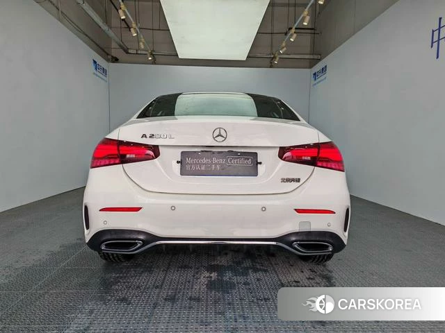 Mercedes-Benz Class A 2024 Белый из Китая