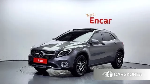 Mercedes-Benz GLA-Class X156 2019 Серый из Кореи