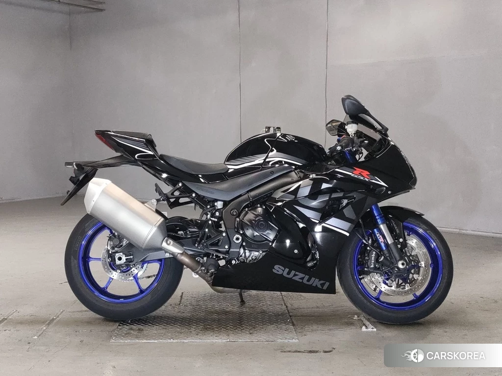 Проданный Suzuki GSX-R1000R 2019 из Японии, фото 2