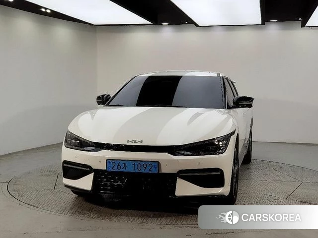 Kia EV6 2022 Белый из Кореи