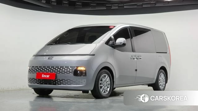 Hyundai Staria 2022 Серебряный из Кореи