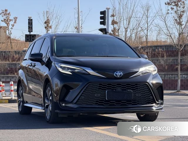 Toyota Grevia 2024 Черный из Китая