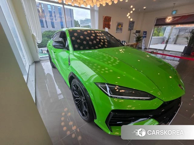 Lamborghini Urus 2026 Зеленый из Кореи