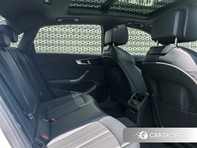 Audi A4L 2024 Белый из Китая