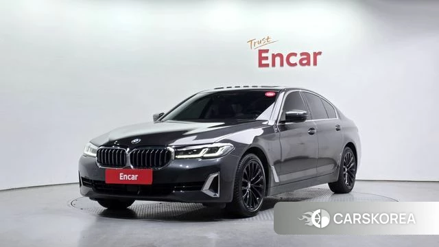 BMW 5 Series (G30) 2022 Серый из Кореи