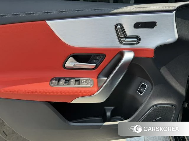 Mercedes-Benz Class A AMG 2024 Черный из Китая