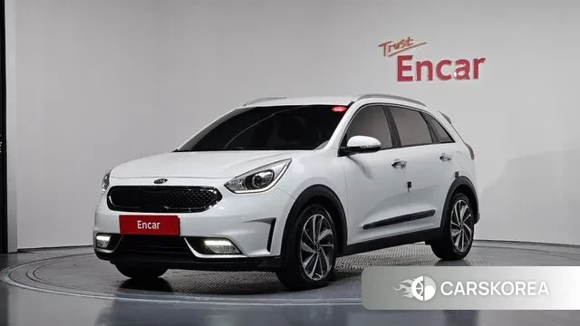 Kia Niro 2018 Белый из Кореи