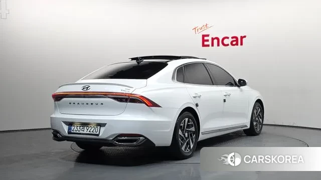 Hyundai The New Grandeur IG Hybrid 2020 Белый из Кореи