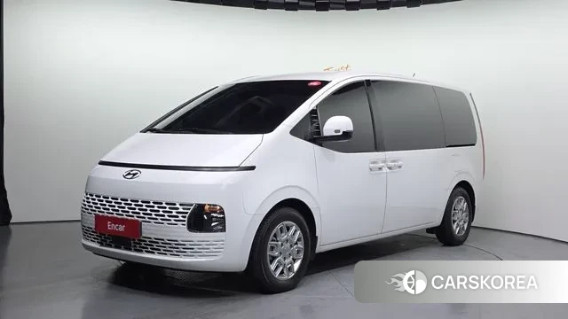 Hyundai Staria 2023 Белый из Кореи