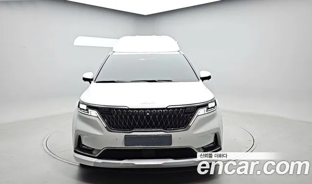 Kia Carnival 4th generation 2022 Белый из Кореи