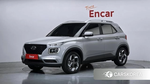 Hyundai Venue 2023 Серебристо-серый из Кореи