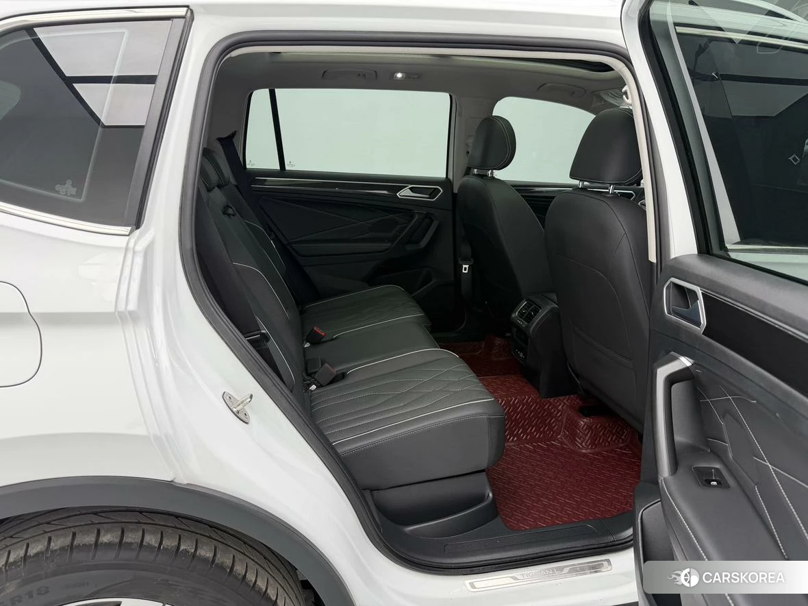 Volkswagen Tiguan L 2022 Белый из Китая