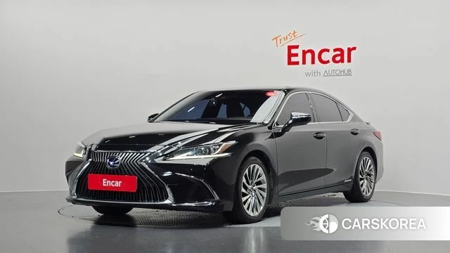Lexus ES300h 7th generation 2020 Черный из Кореи
