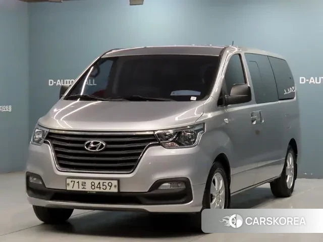 Hyundai The New Grand Starex 2019 Серый из Кореи