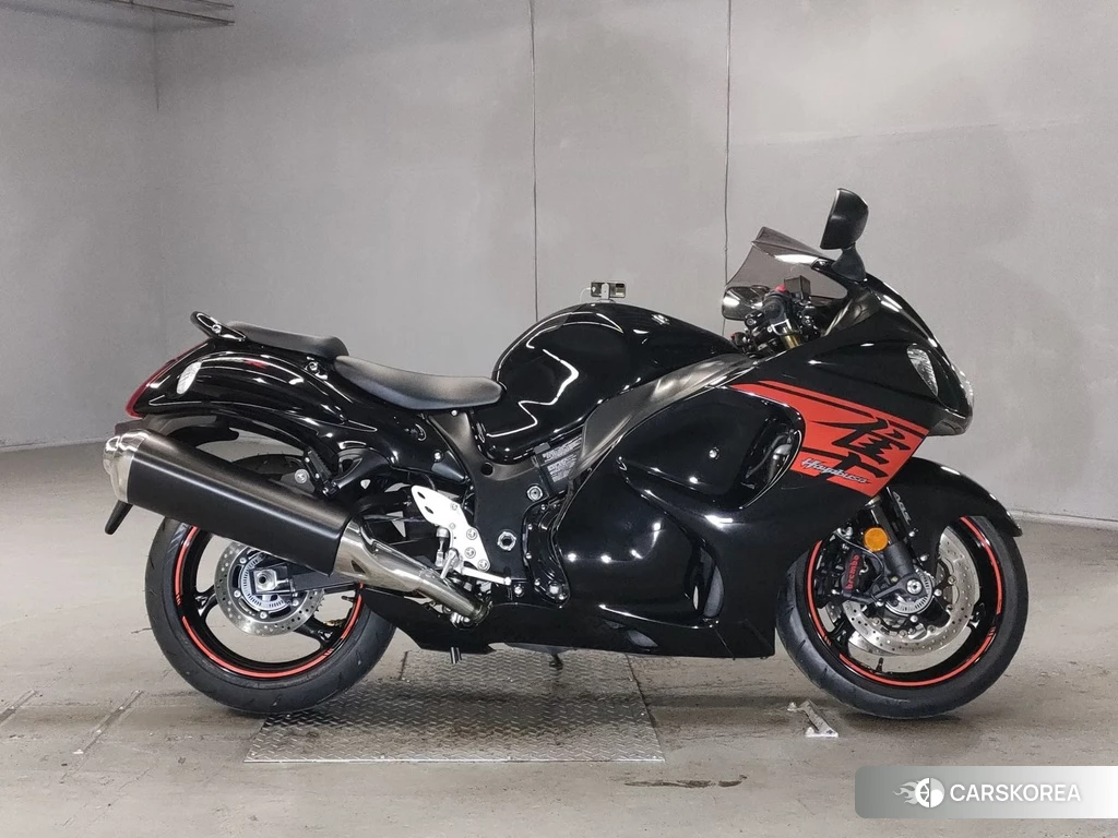 Проданный Suzuki GSX1300R HAYABUSA 2019 из Японии, фото 2
