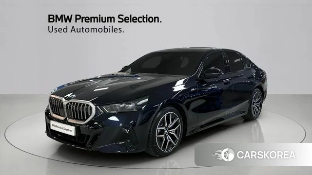 BMW 5 Series (G60) 2025 Черный из Кореи