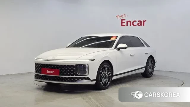 Hyundai Grandeur Hybrid (GN7) 2023 Белый из Кореи