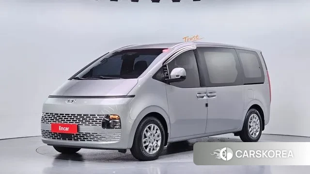 Hyundai Staria 2021 Серебристо-серый из Кореи