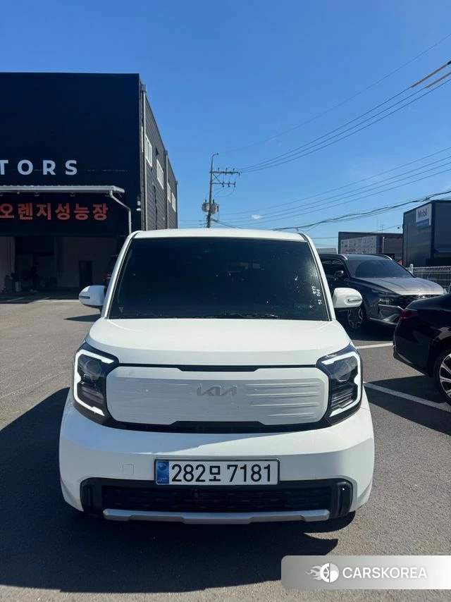 Kia The New Kia Ray 2023 Белый из Кореи