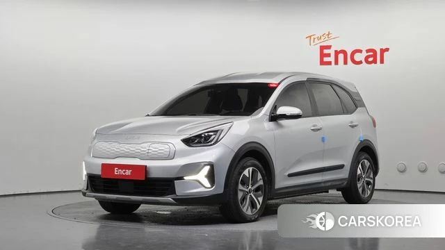 Kia Niro Plus 2022 Серебряный из Кореи