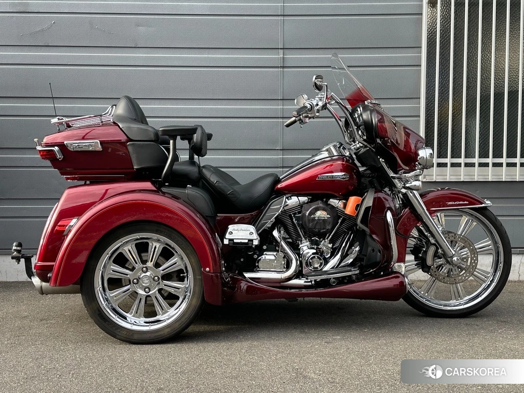 Проданный Harley-Davidson Electra Glide FLHTCU1740 2016 из Японии, фото 2