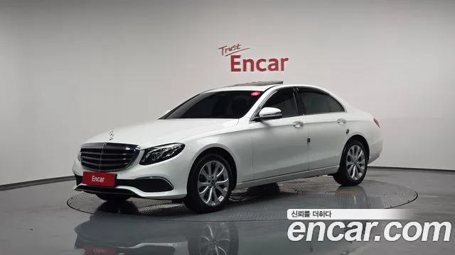Mercedes-Benz E-Class W213 2019 Белый из Кореи