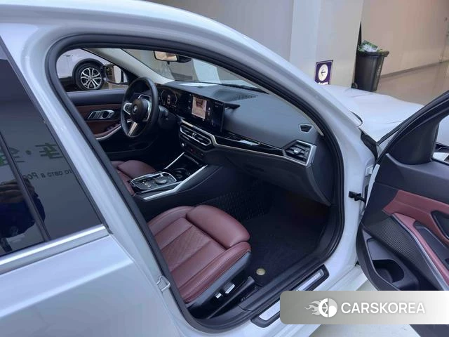 BMW 3 series 2023 Белый из Китая